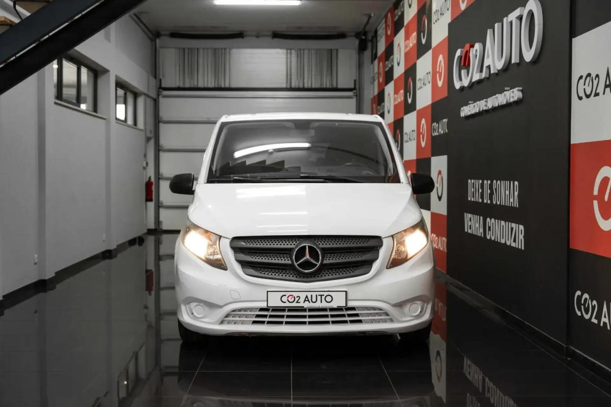 mercedes-benz-vito-tourer-2021-diesel-1749cc
