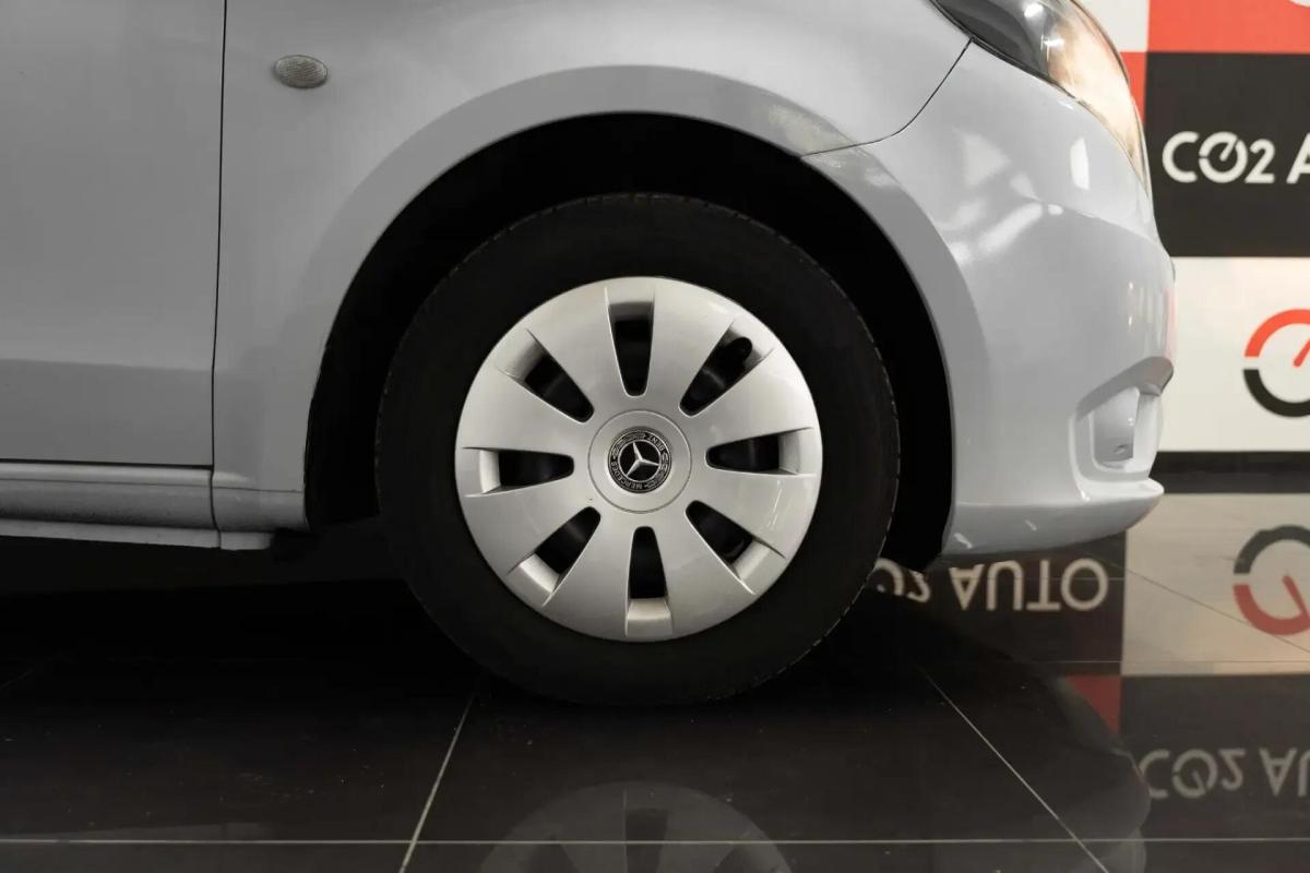 mercedes-benz-vito-tourer-2021-diesel-1749cc