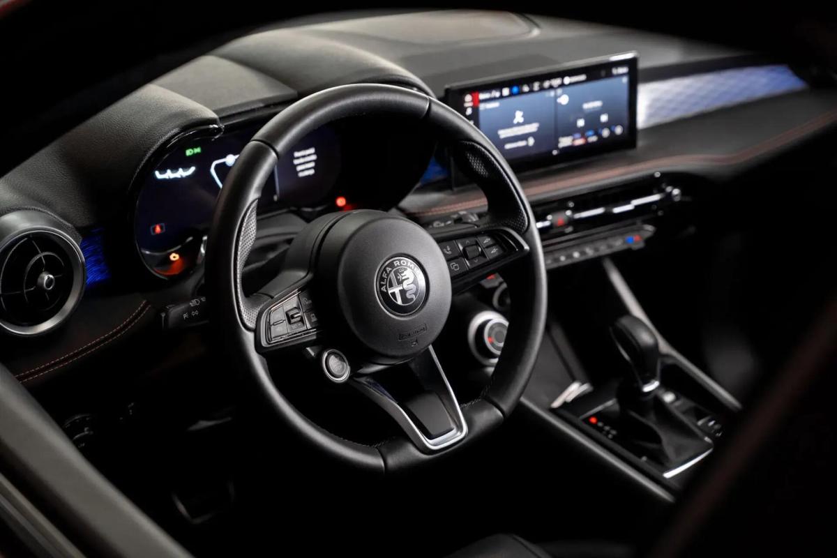 alfa-romeo-tonale-2024-gasolina-1469cc