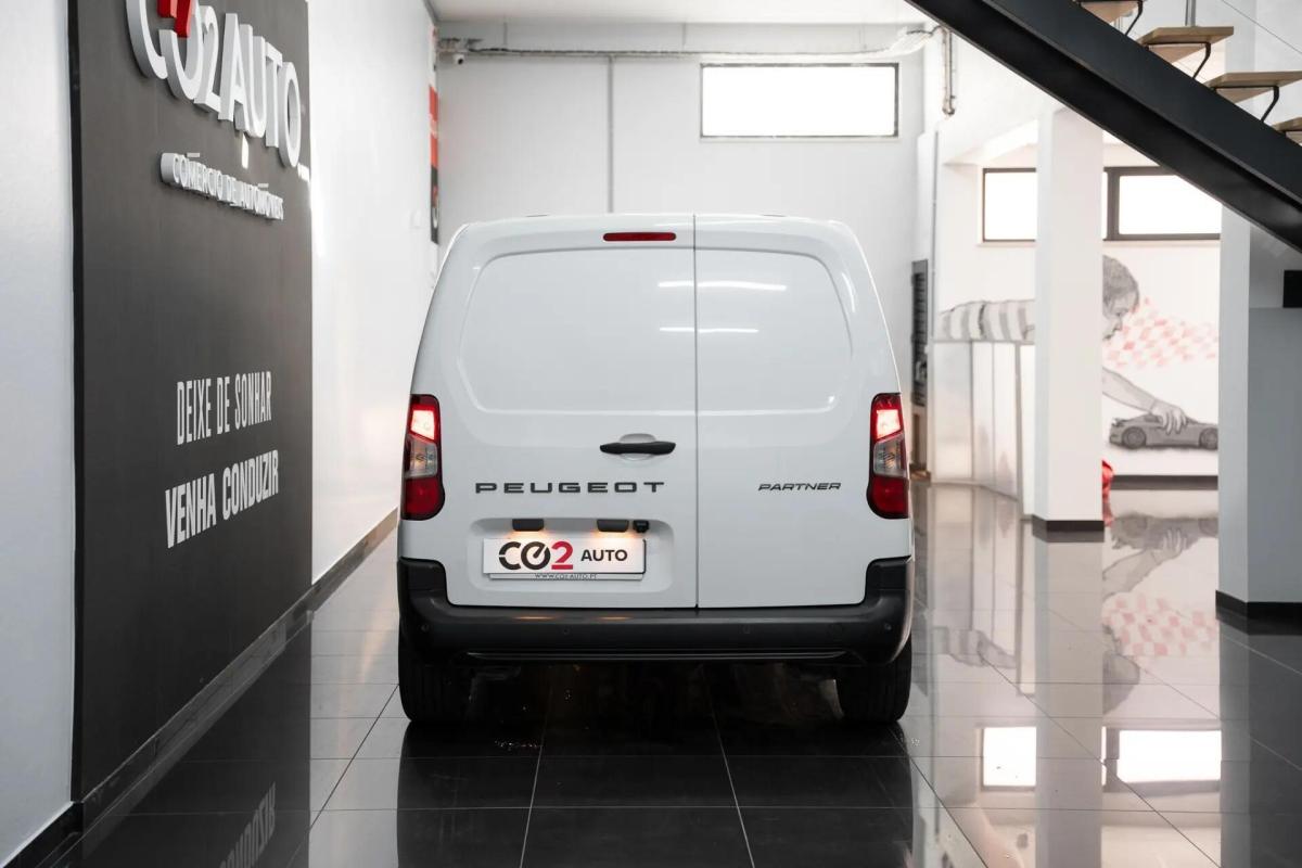 peugeot-partner-2024-diesel-1499cc