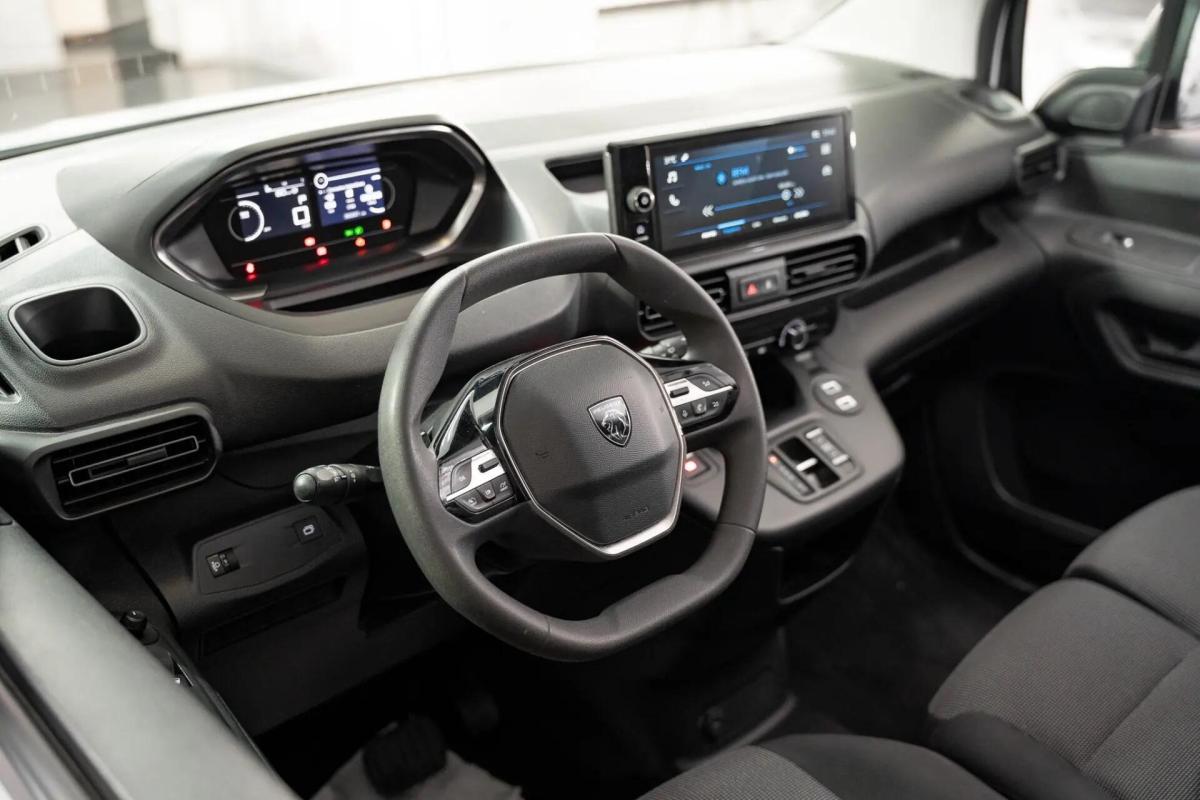 peugeot-partner-2024-diesel-1499cc