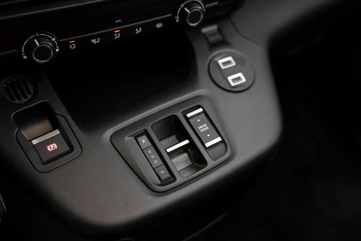 peugeot-partner-2024-diesel-1499cc