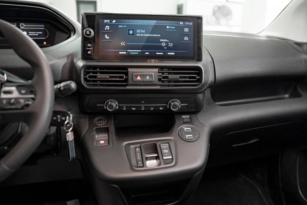 peugeot-partner-2024-diesel-1499cc