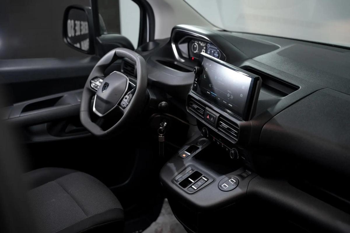 peugeot-partner-2024-diesel-1499cc
