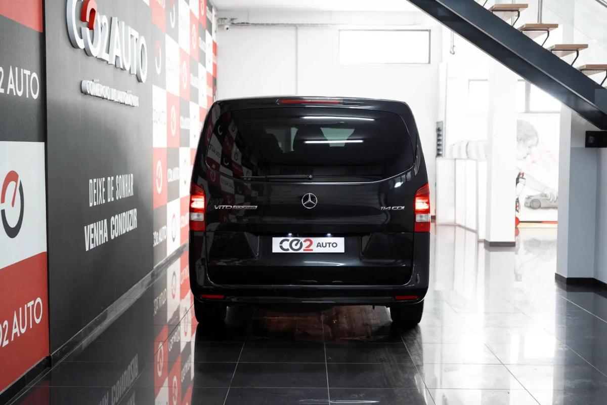 mercedes-benz-vito-tourer-2023-diesel-1950cc