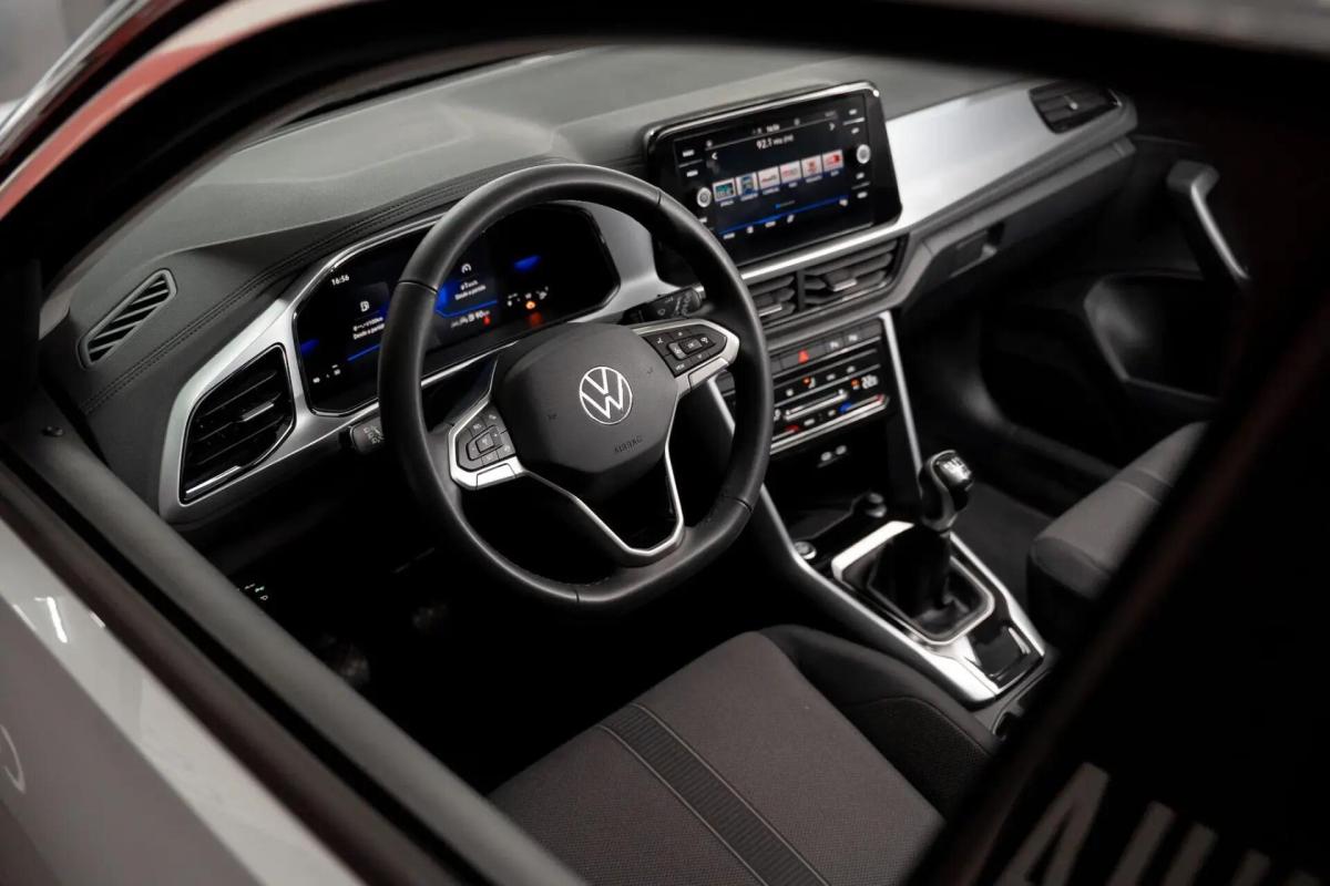 volkswagen-t-roc-2025-gasolina-999cc