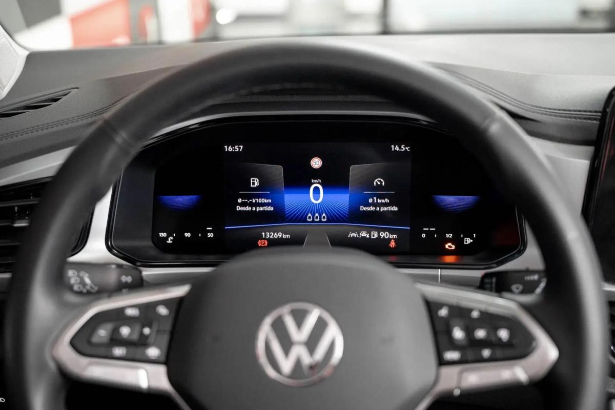 volkswagen-t-roc-2025-gasolina-999cc