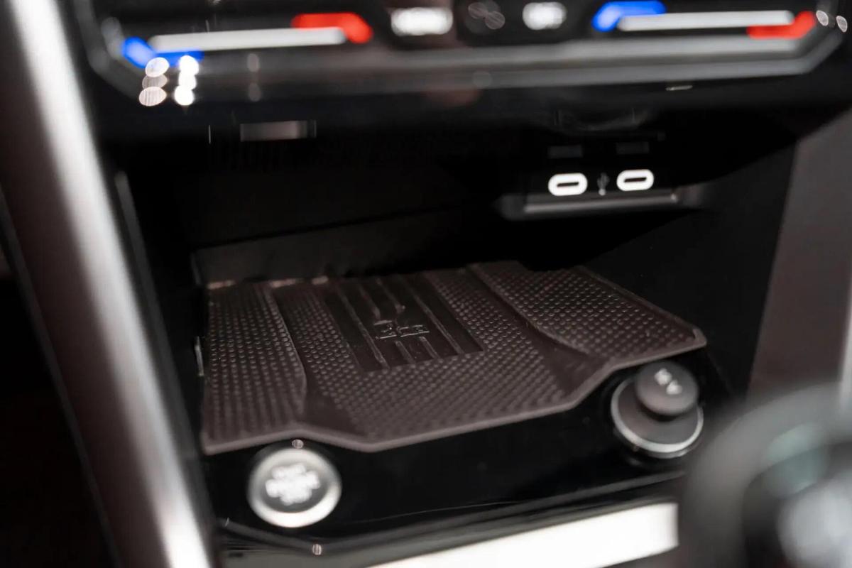 volkswagen-t-roc-2025-gasolina-999cc
