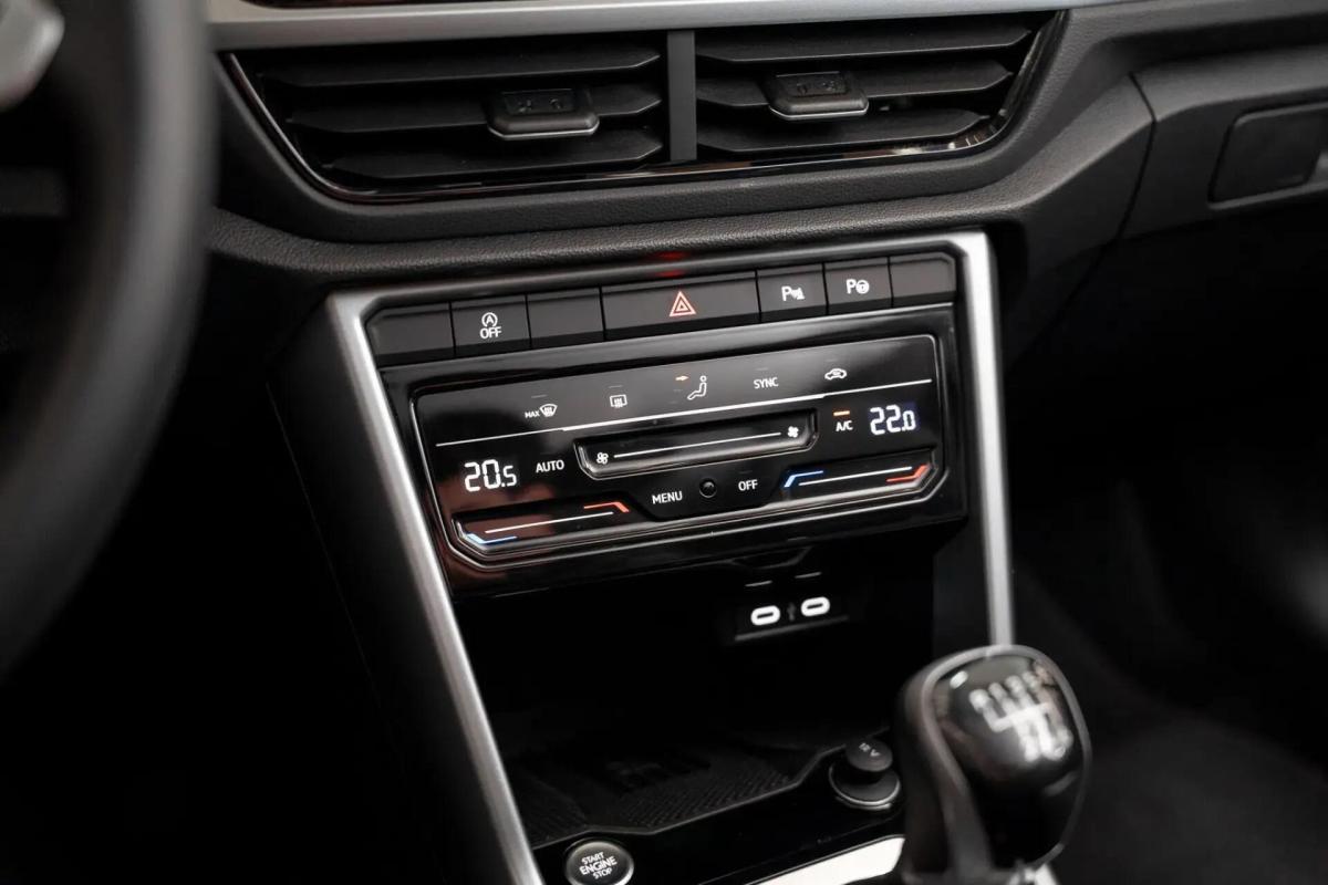 volkswagen-t-roc-2025-gasolina-999cc