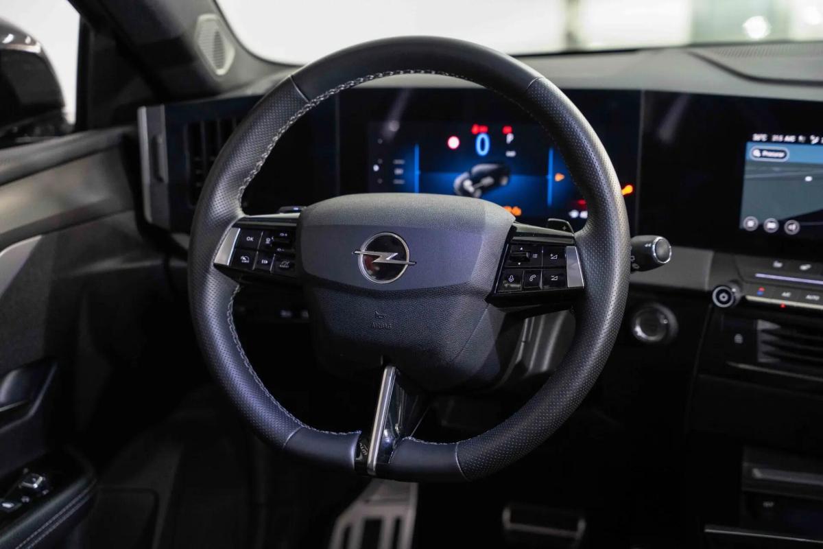 opel-astra-sport-tourer-2024-hibrido-a-gasolina-1598cc