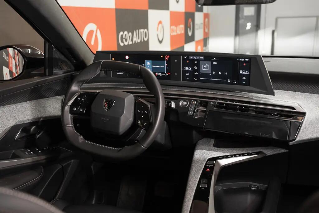 peugeot-5008-2025-gasolina-1199cc