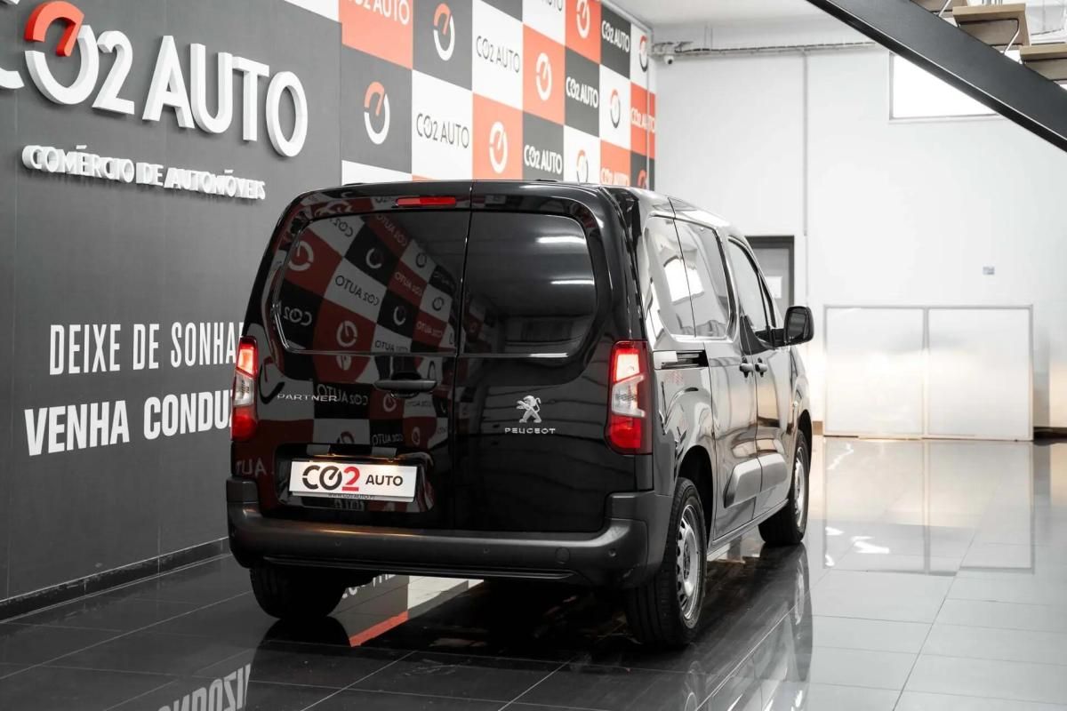 peugeot-partner-2023-diesel-1499cc