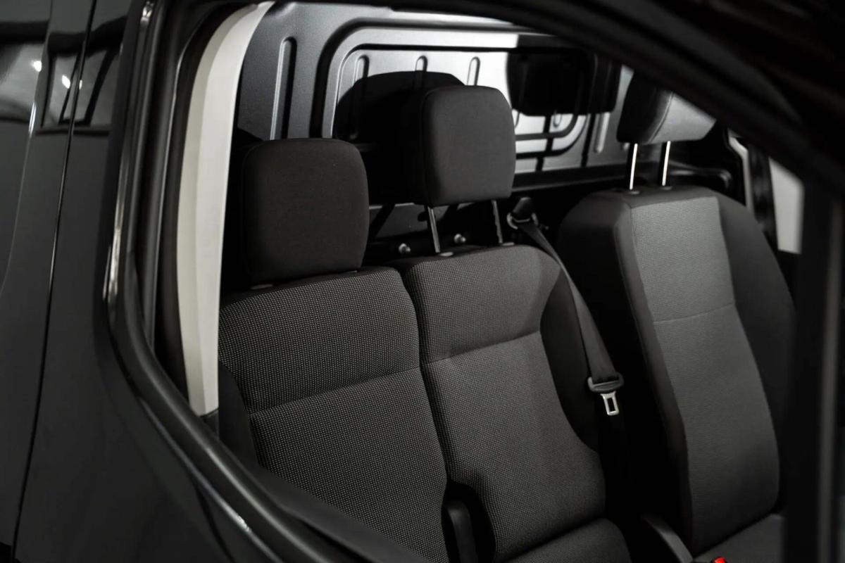 peugeot-partner-2023-diesel-1499cc