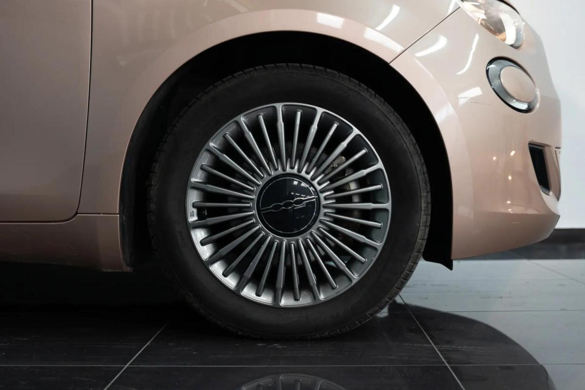 fiat-500c-2023-eletrico-0cc