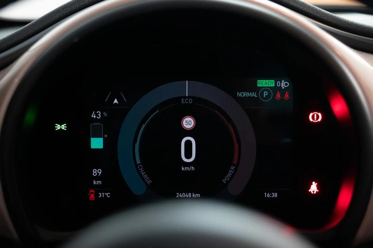 fiat-500c-2023-eletrico-0cc