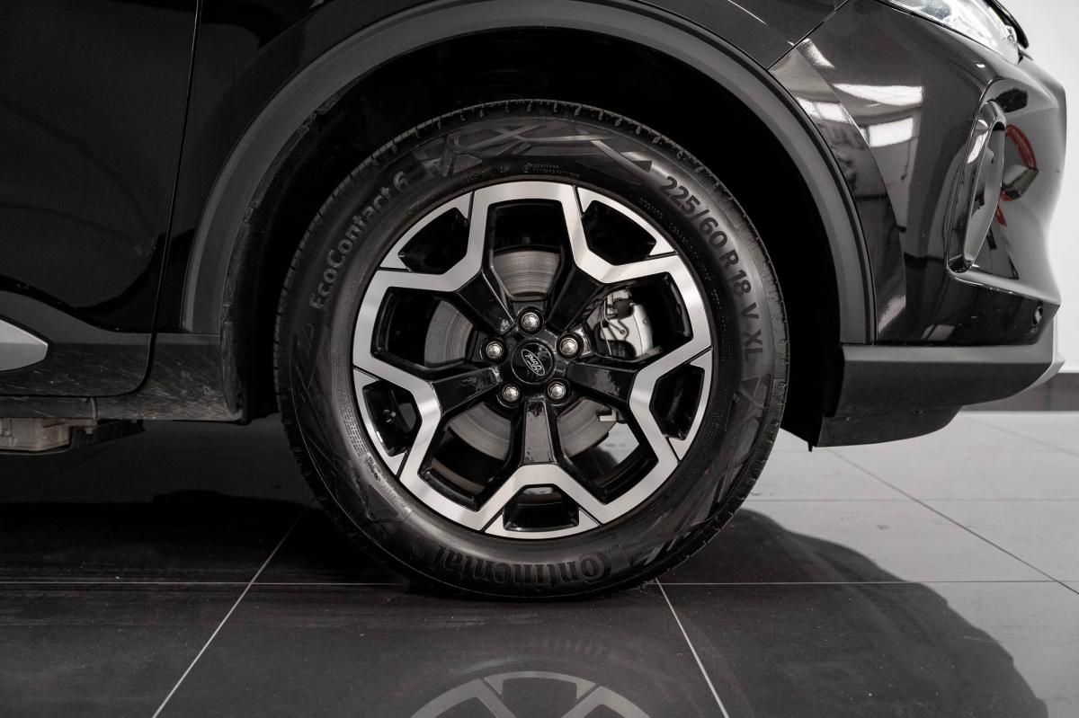 ford-kuga-2025-hibrido-a-gasolina-2488cc