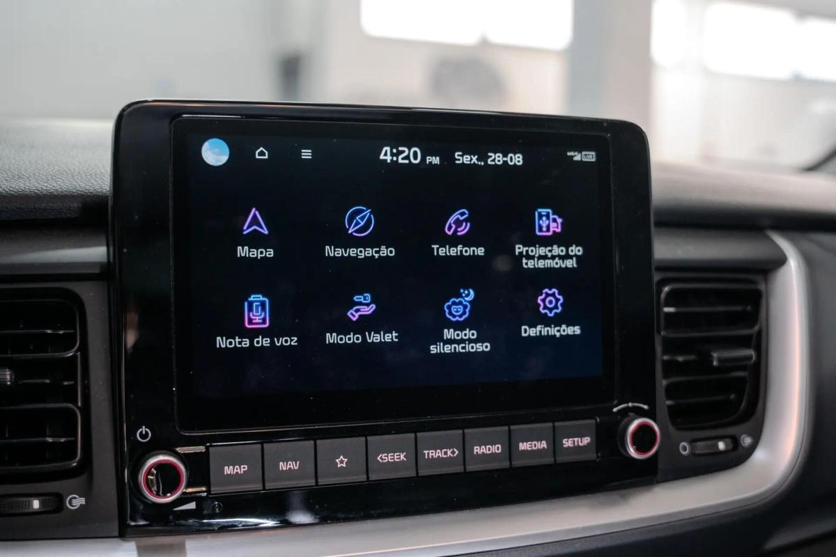kia-stonic-2025-gasolina-1197cc
