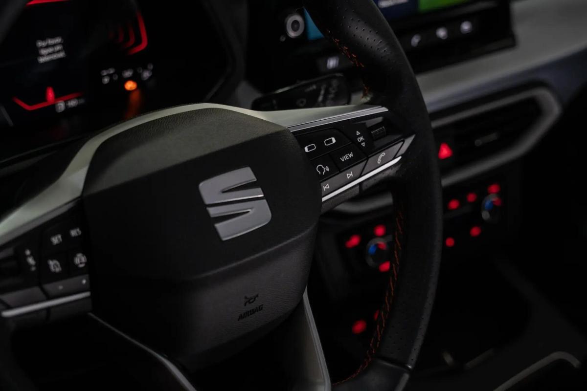 seat-ibiza-2025-gasolina-999cc