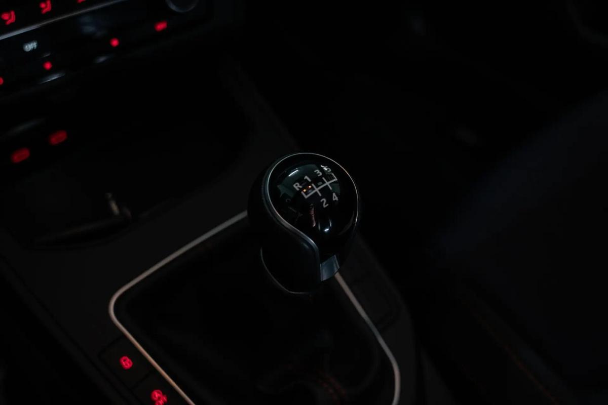 seat-ibiza-2025-gasolina-999cc