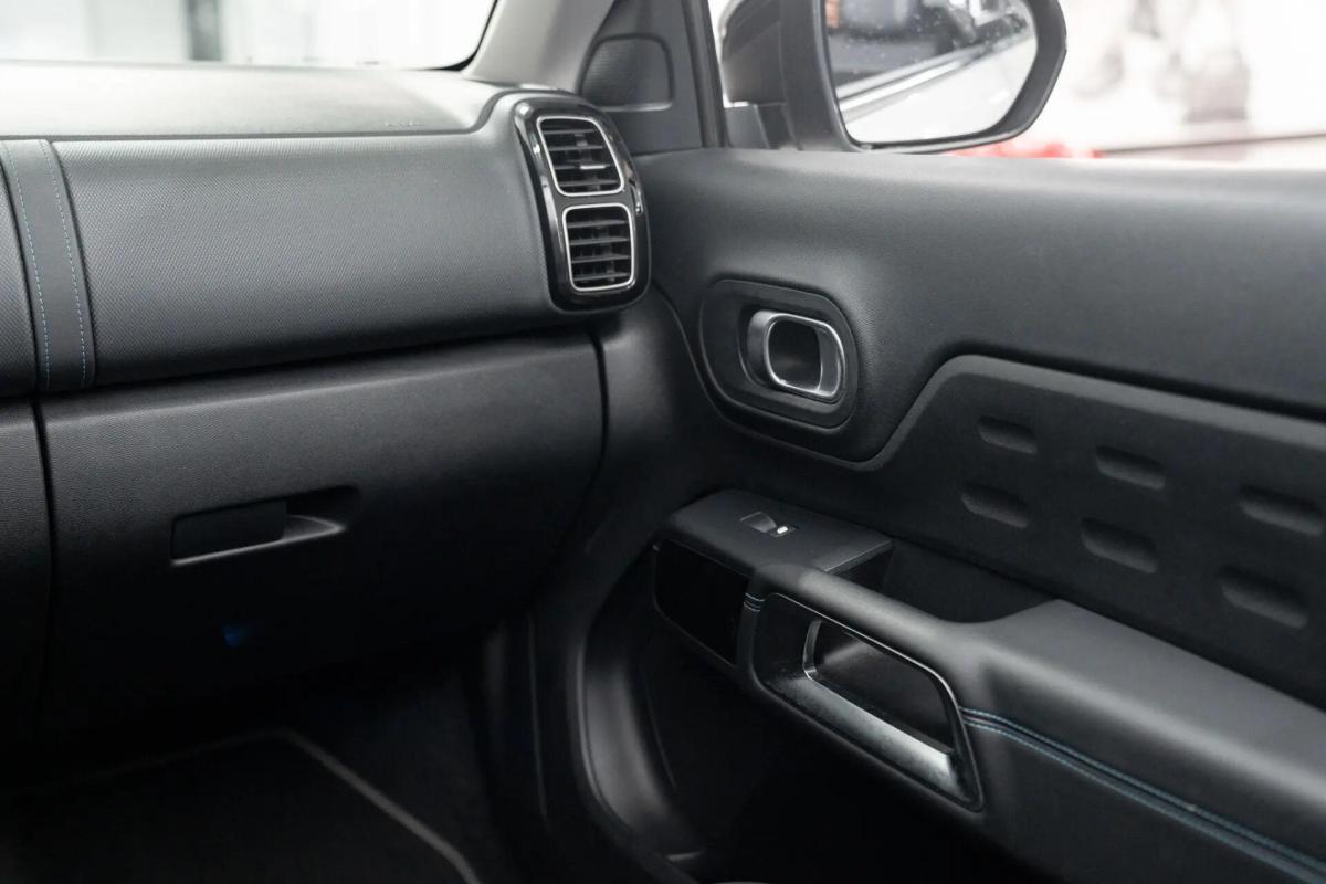 citroen-c5-aircross-2023-hibrido-a-gasolina-1598cc