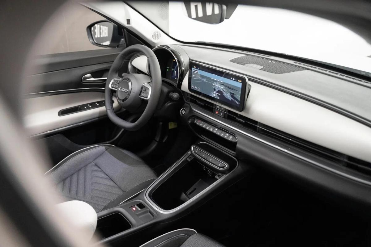 fiat-600-2026-gasolina-1199cc