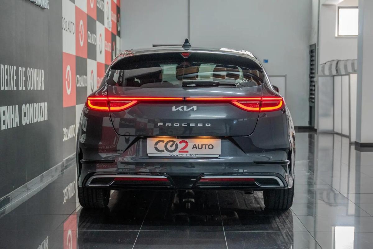 kia-proceed-2022-gasolina-998cc