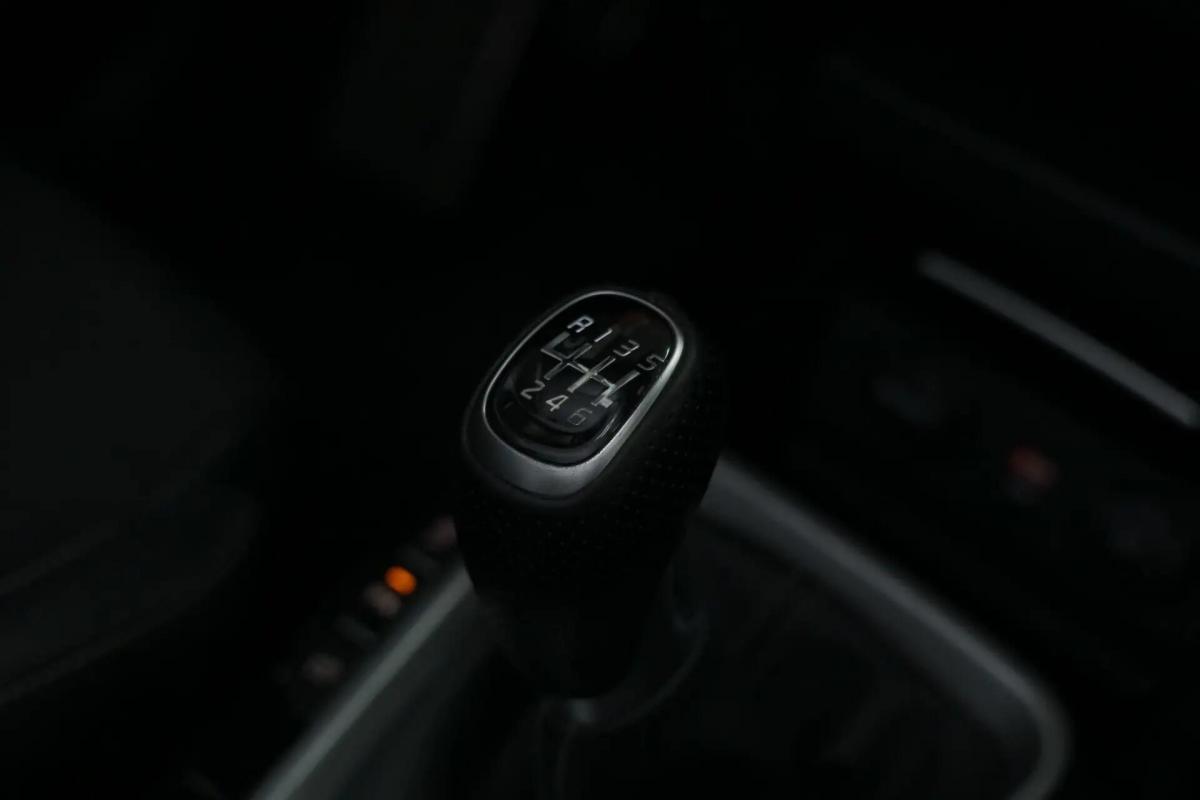 kia-proceed-2022-gasolina-998cc