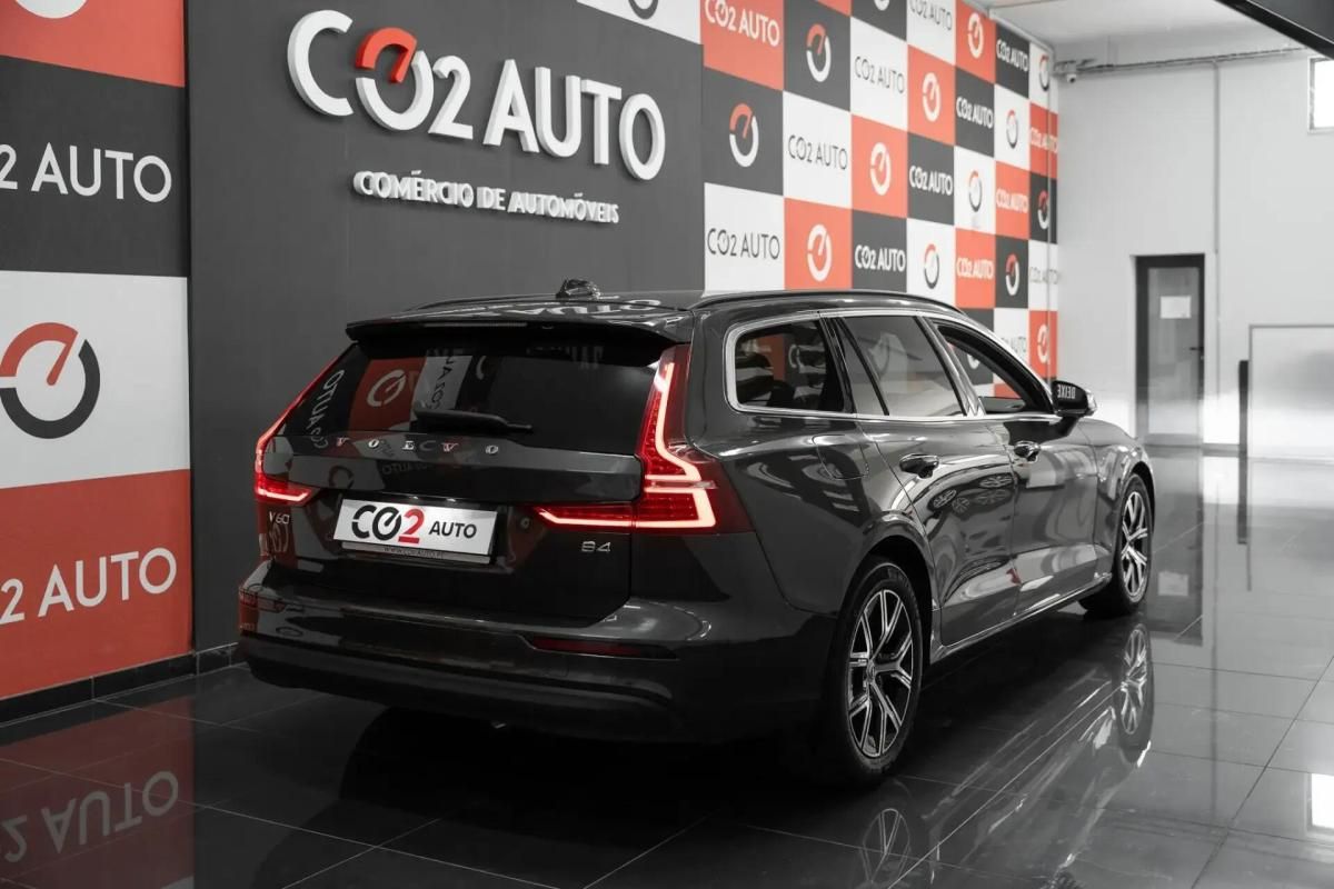 volvo-v60-2022-diesel-1969cc