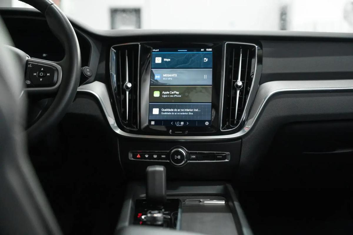 volvo-v60-2022-diesel-1969cc