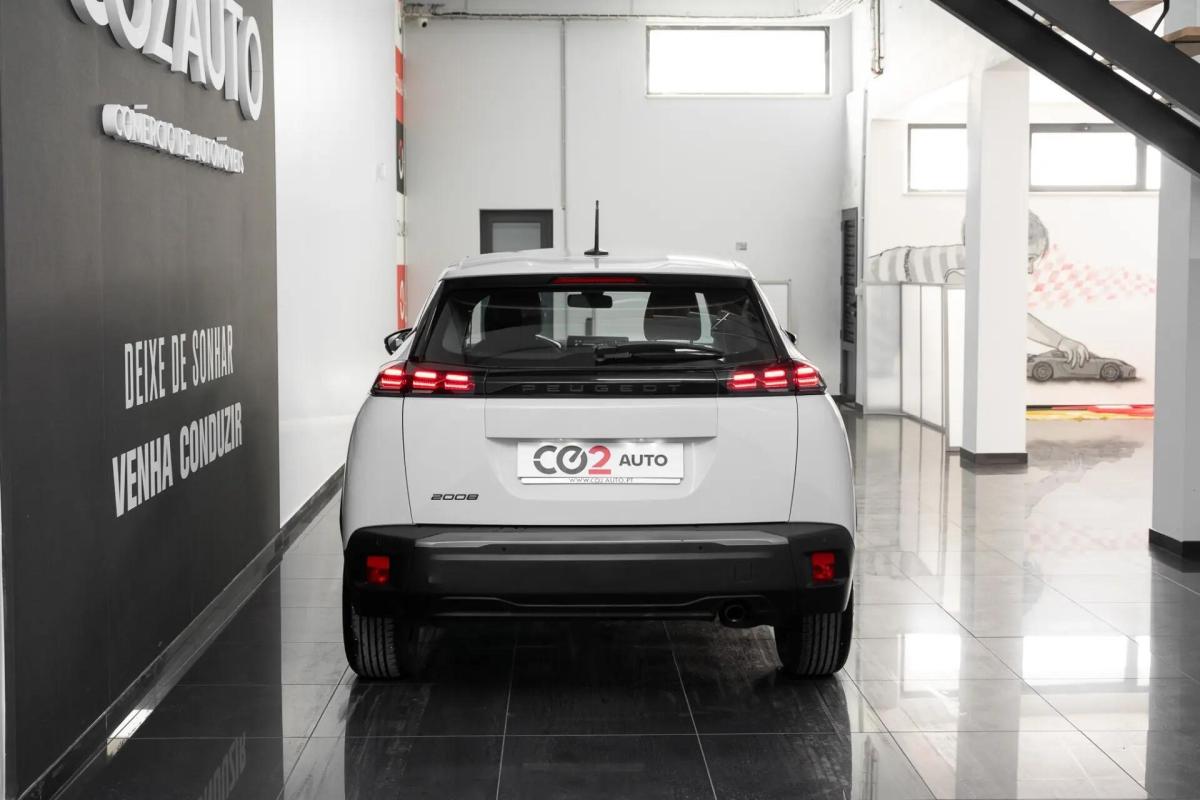 peugeot-2008-2025-gasolina-1199cc