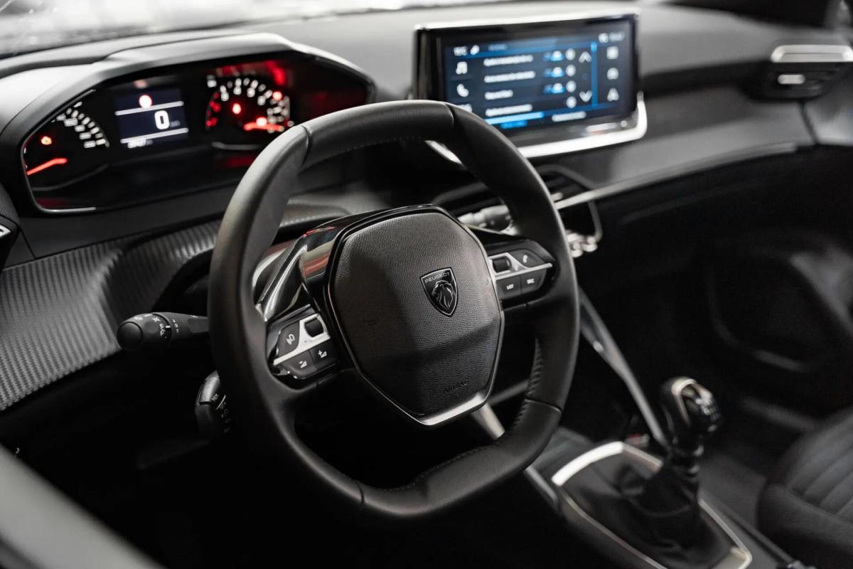 peugeot-2008-2025-gasolina-1199cc