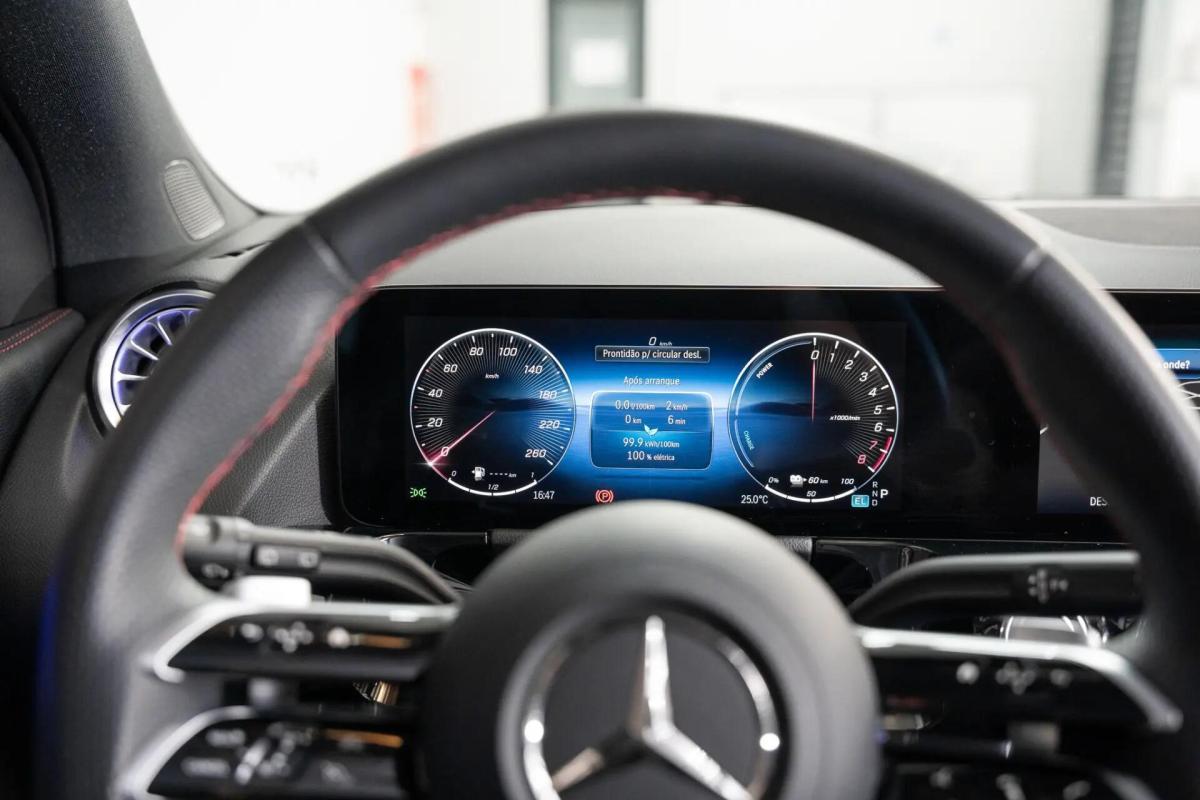 mercedes-benz-gla-2025-hibrido-a-gasolina-1332cc