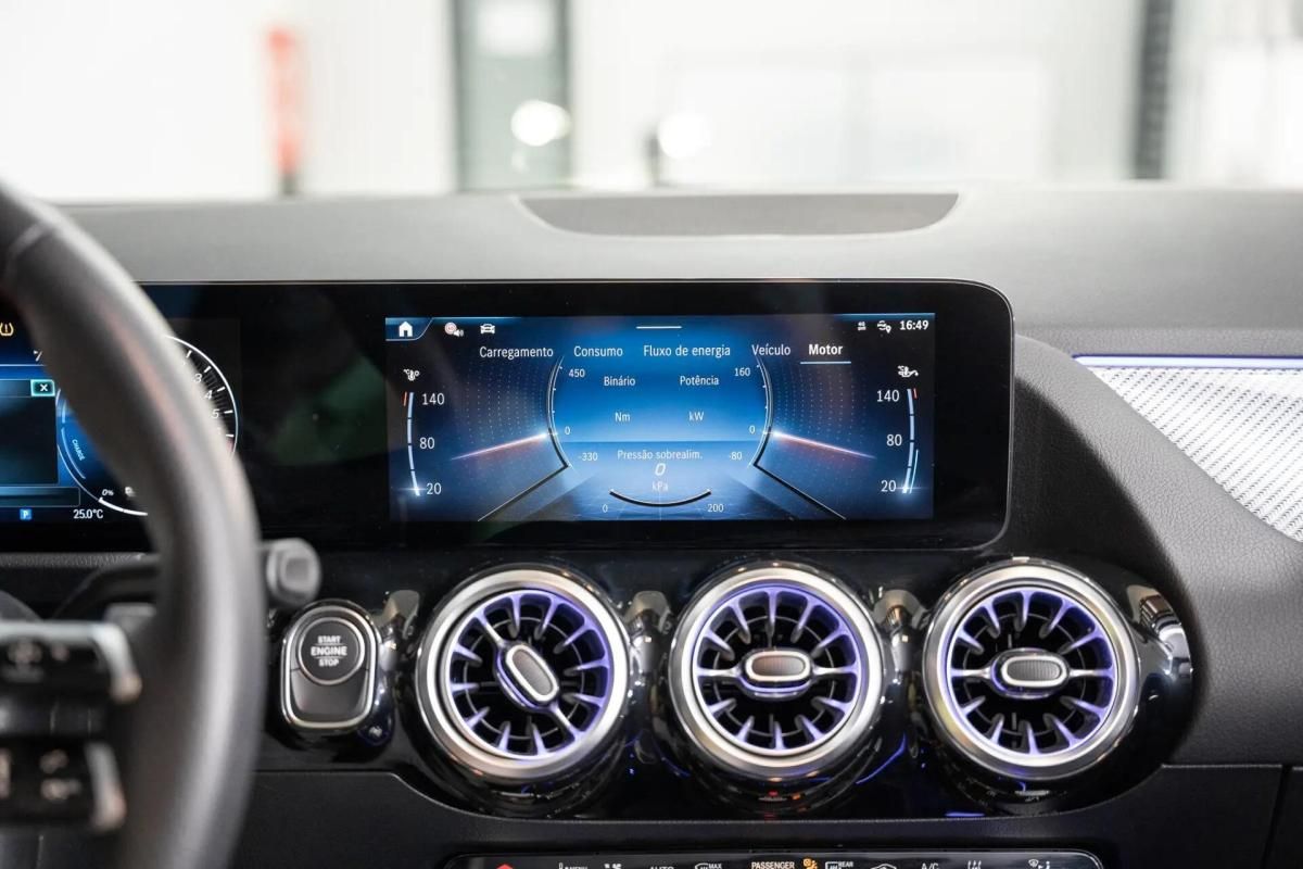 mercedes-benz-gla-2025-hibrido-a-gasolina-1332cc