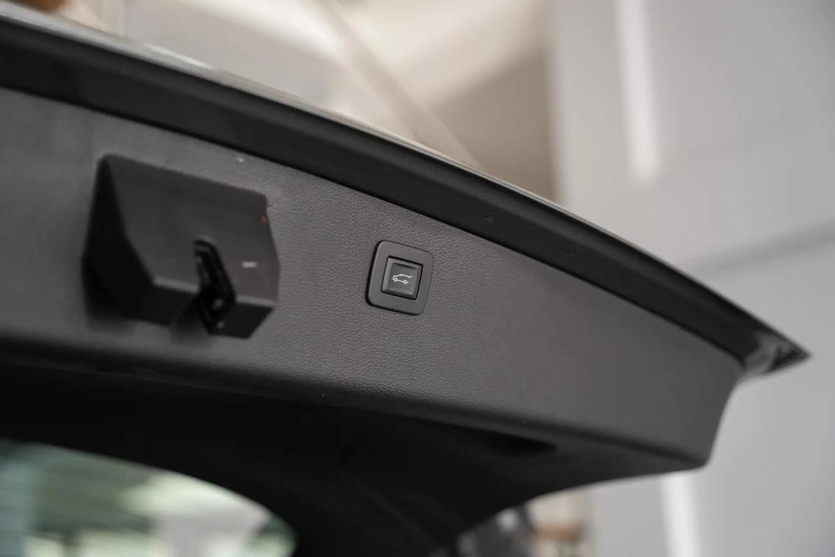 mercedes-benz-gla-2025-hibrido-a-gasolina-1332cc