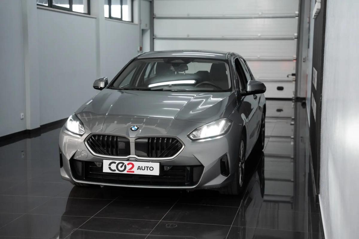 bmw-serie-1-2025-gasolina-1499cc