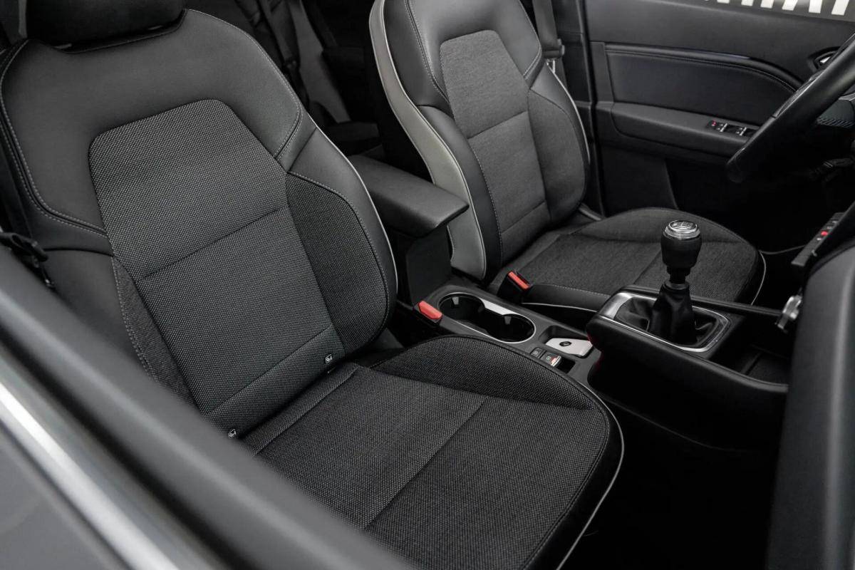 renault-captur-2023-gasolina-999cc