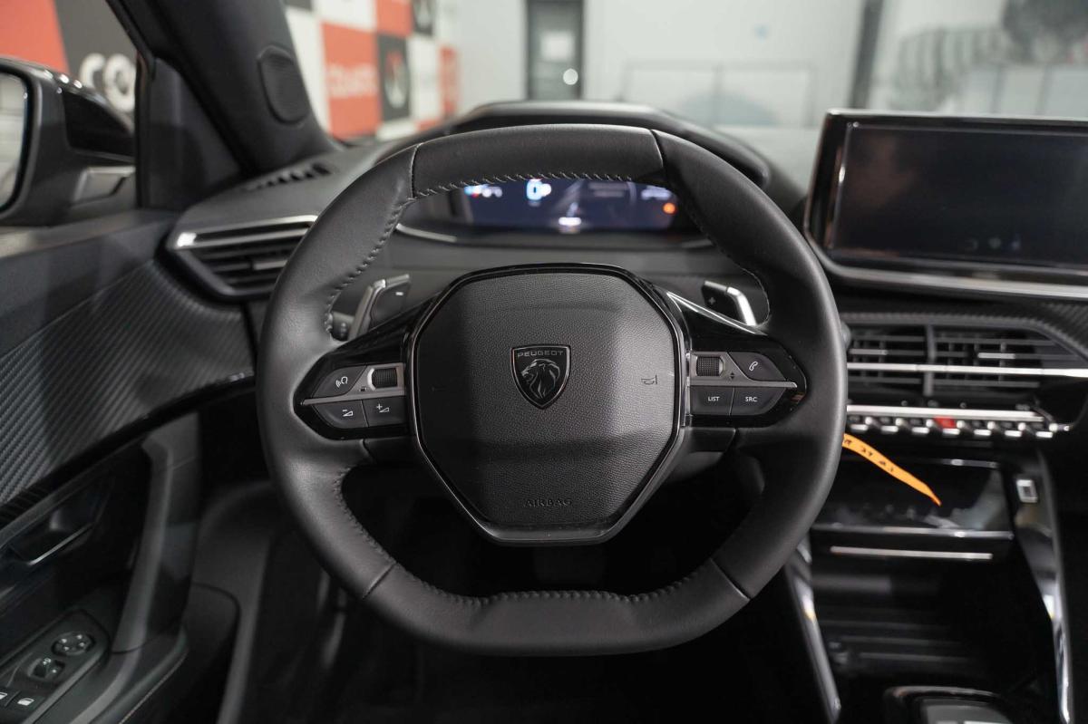 peugeot-2008-2025-gasolina-1199cc