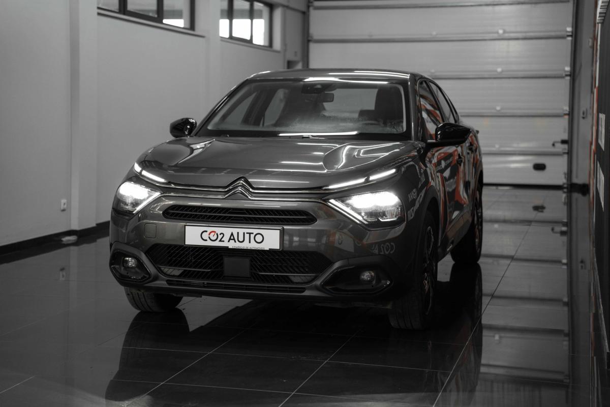 citroen-c4-2024-gasolina-1199cc