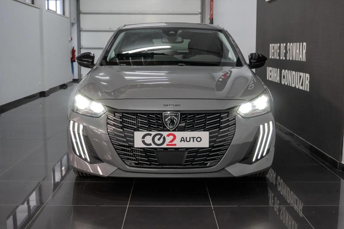 peugeot-208-2024-gasolina-1199cc