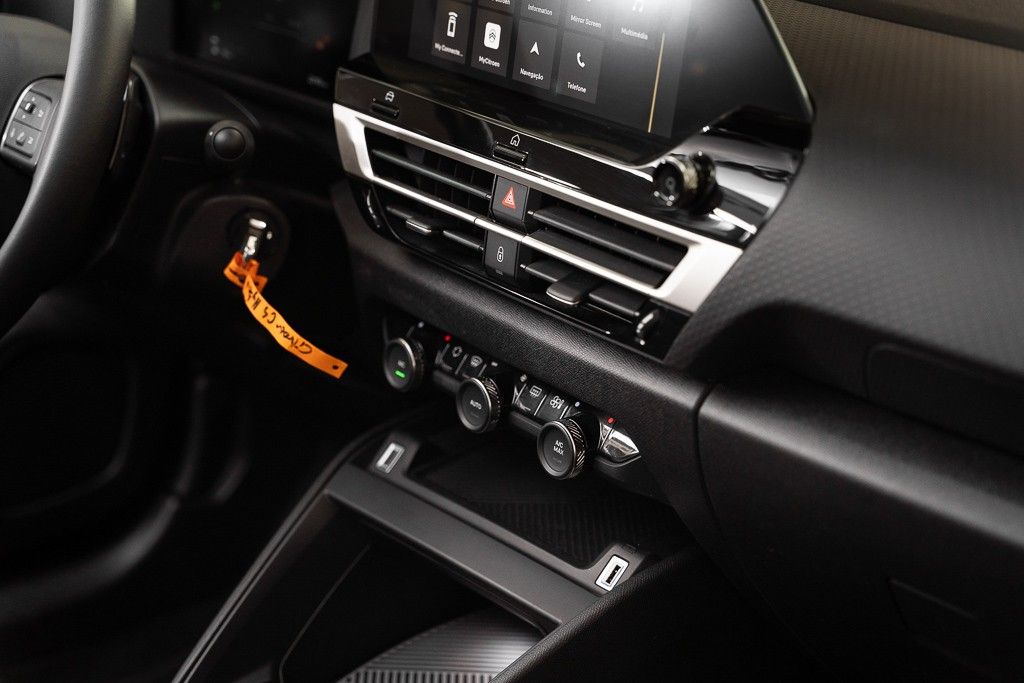 citroen-c4-2025-gasolina-1199cc
