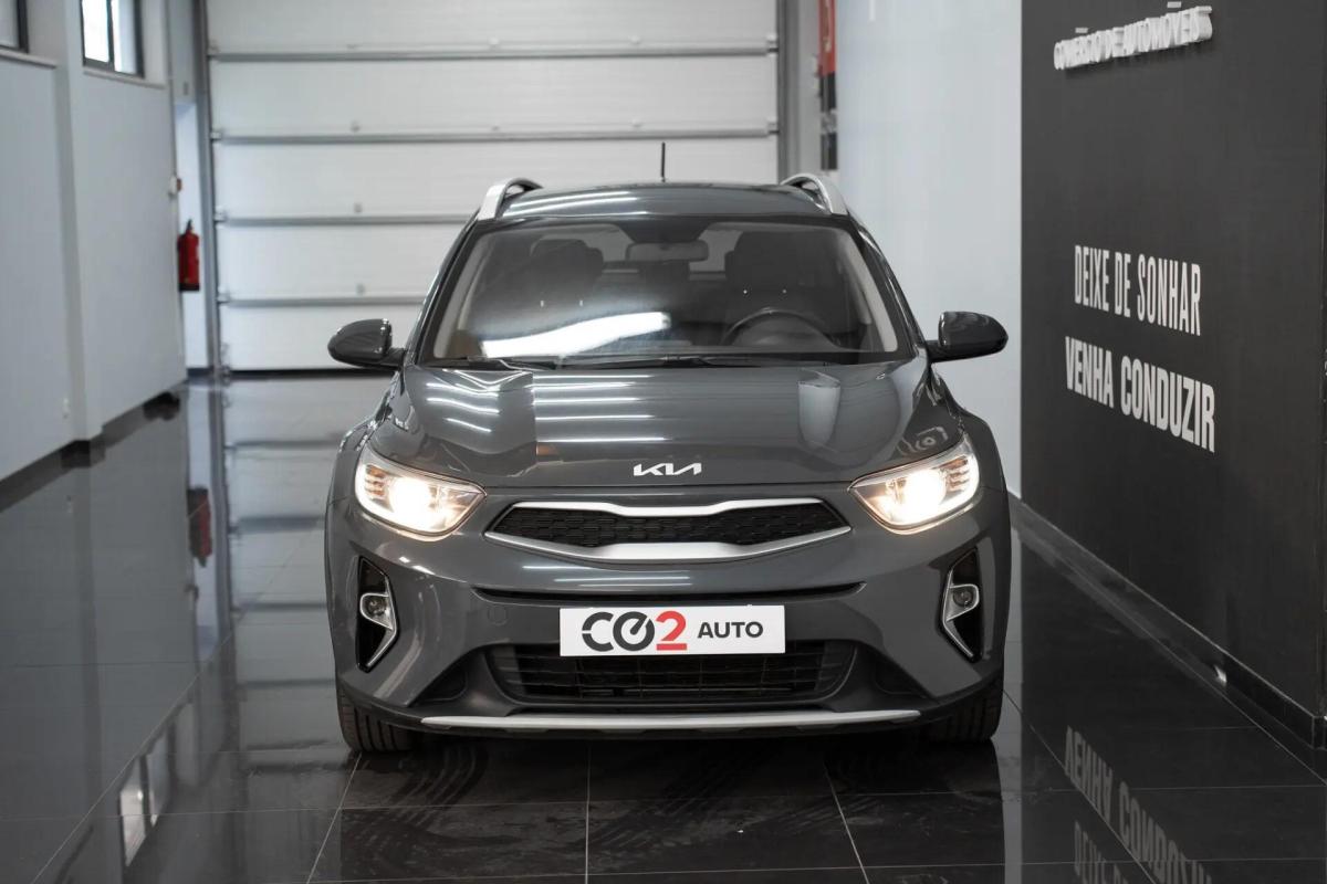 kia-stonic-2022-gasolina-1197cc