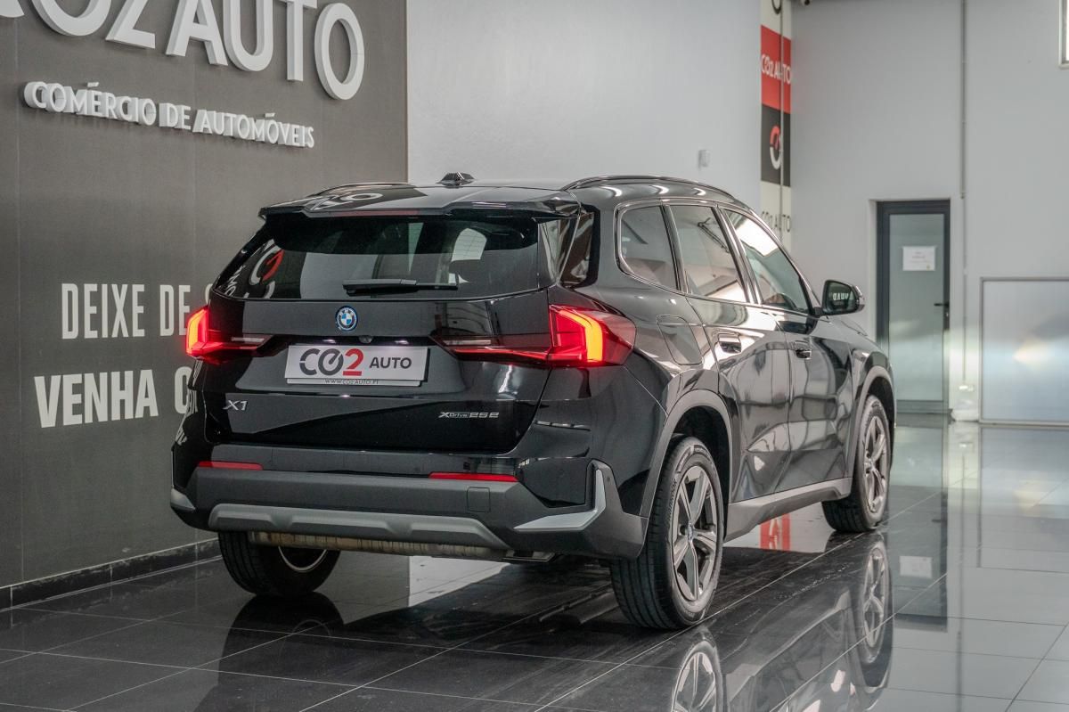 bmw-x1-2024-hibrido-a-gasolina-1499cc