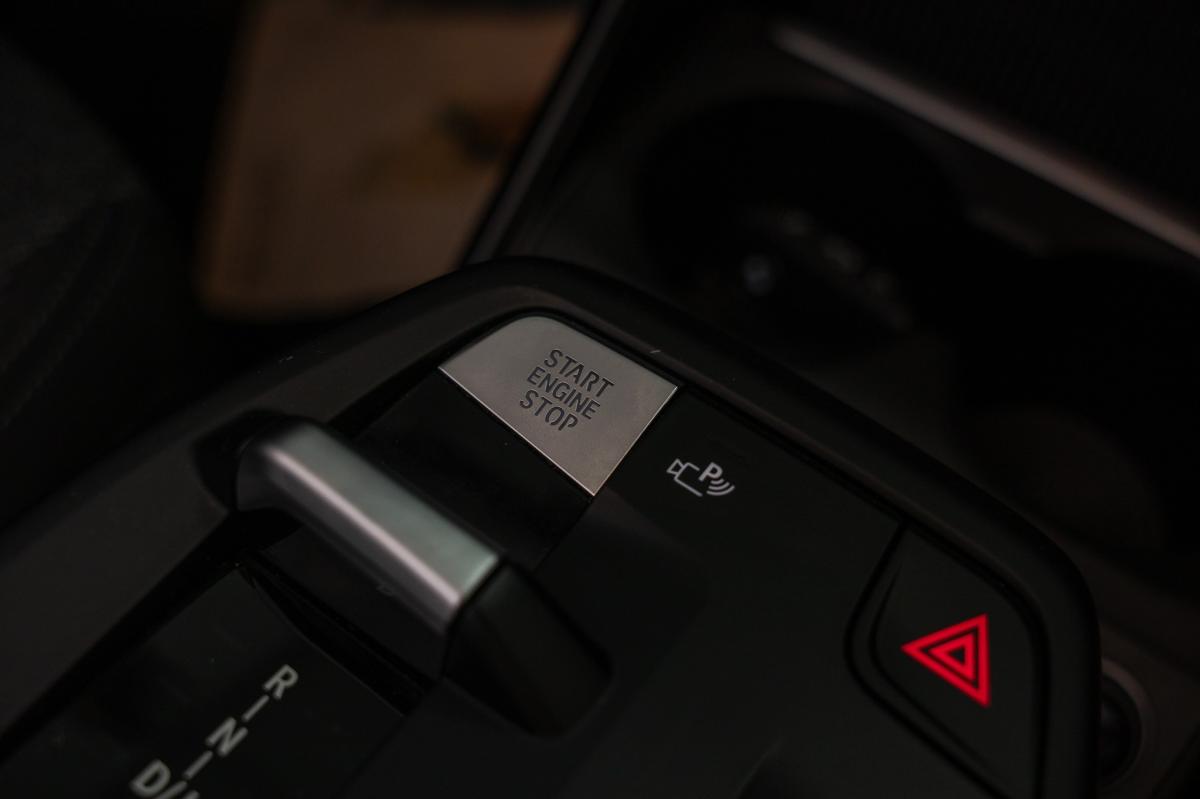 bmw-x1-2024-hibrido-a-gasolina-1499cc