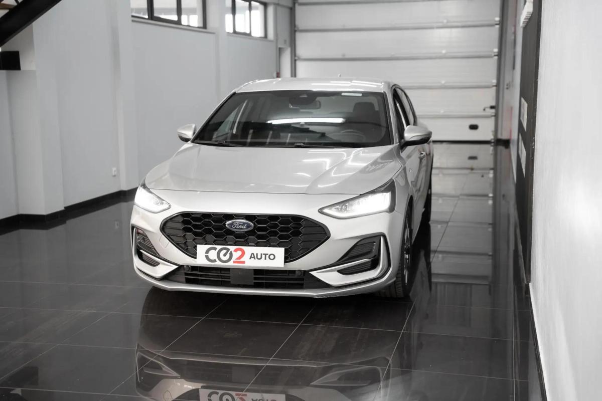 ford-focus-2024-gasolina-998cc