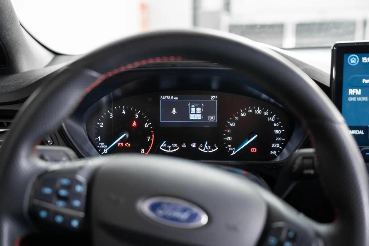 ford-focus-2024-gasolina-998cc