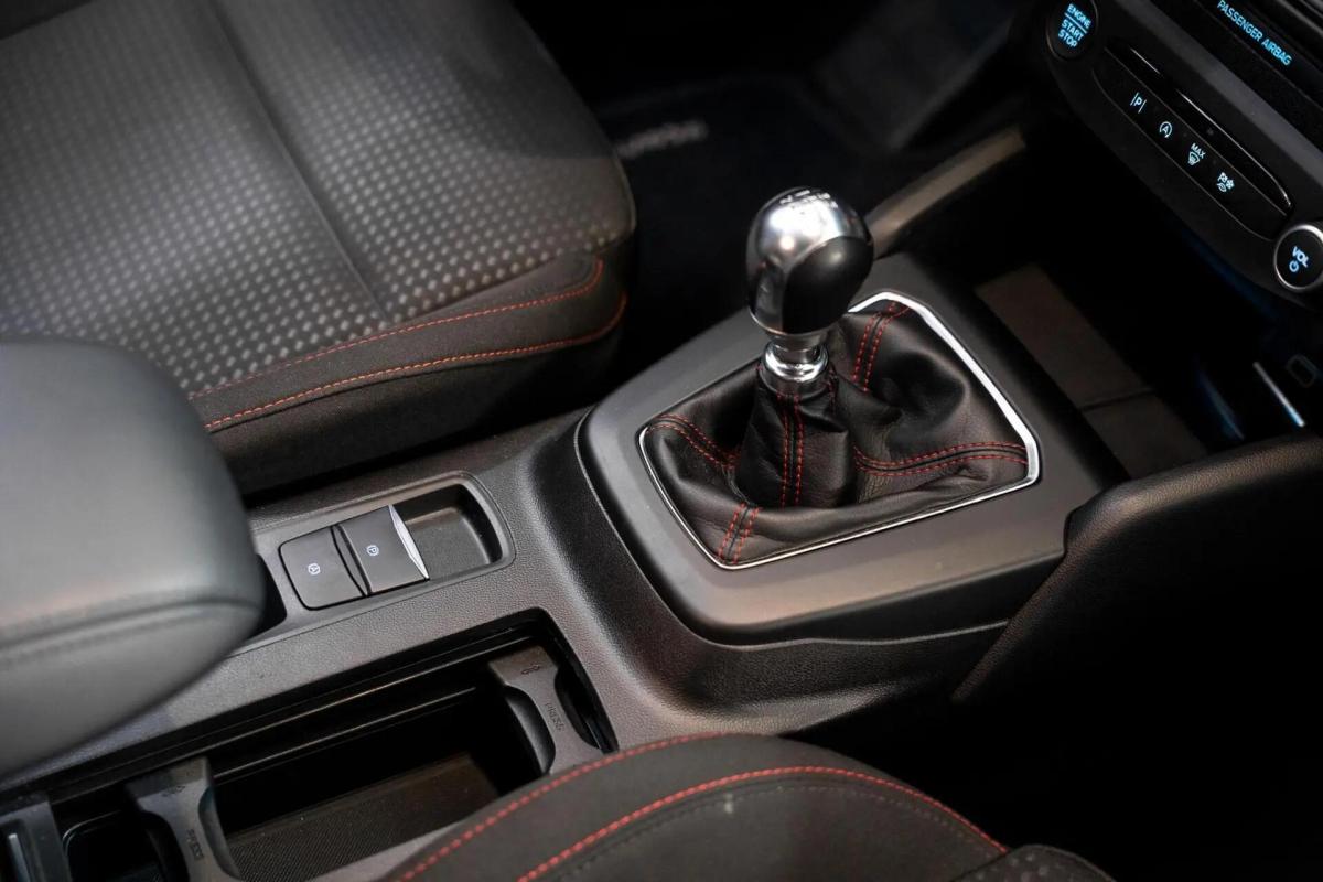 ford-focus-2024-gasolina-998cc