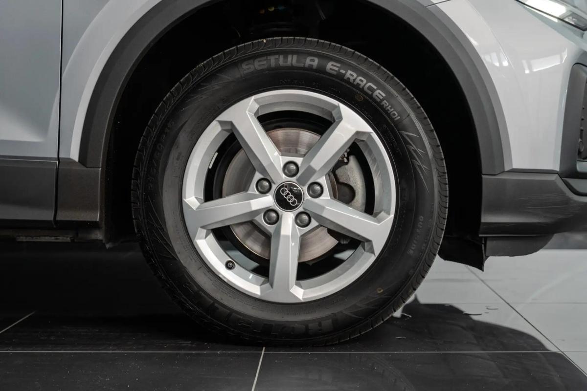 audi-q2-2023-gasolina-999cc
