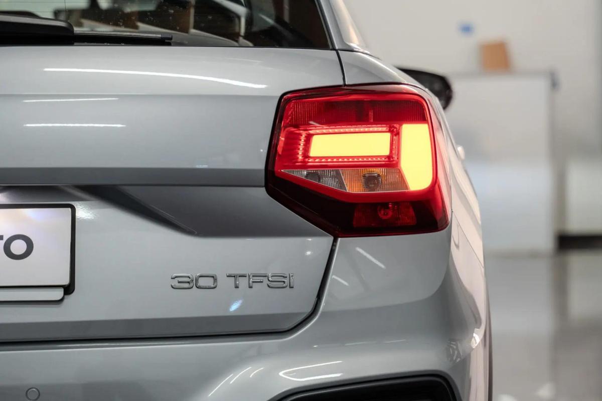 audi-q2-2023-gasolina-999cc
