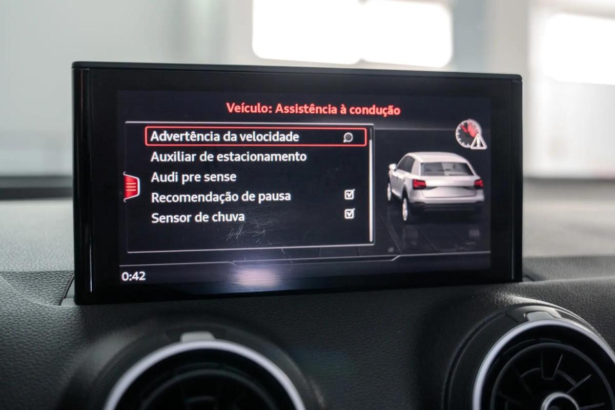 audi-q2-2023-gasolina-999cc
