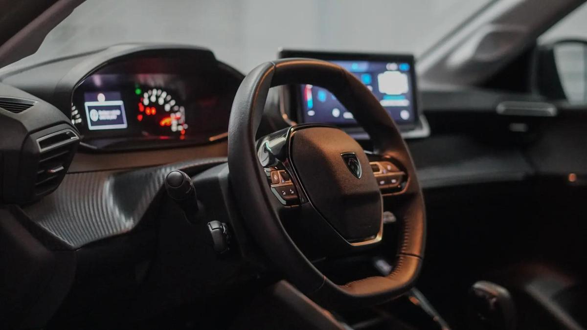 peugeot-208-2024-gasolina-1199cc